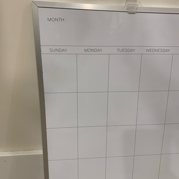 Wall Hanging Whiteboard Calendar - Picture 3 of 4